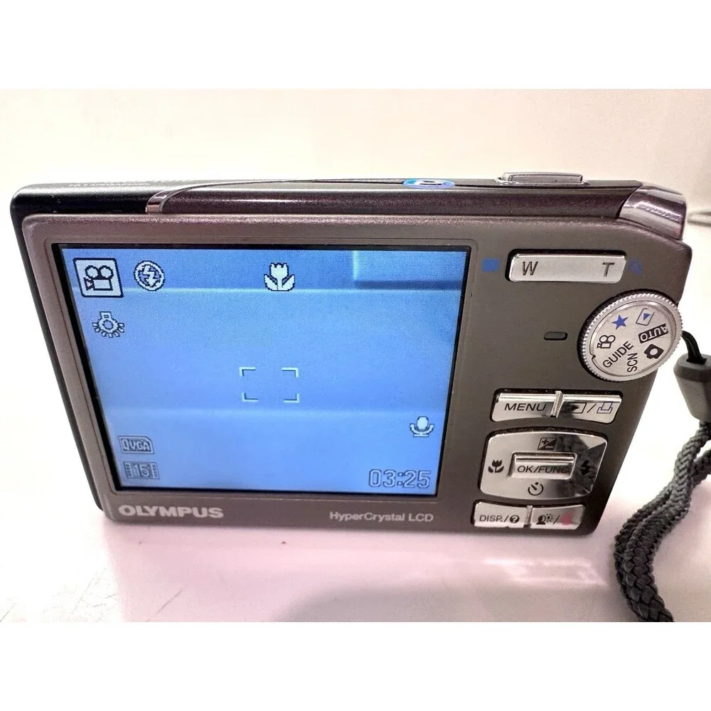 Olympus Stylus 1010 10.1MP Digital Camera Black Charger Battery Fujifilm Card
